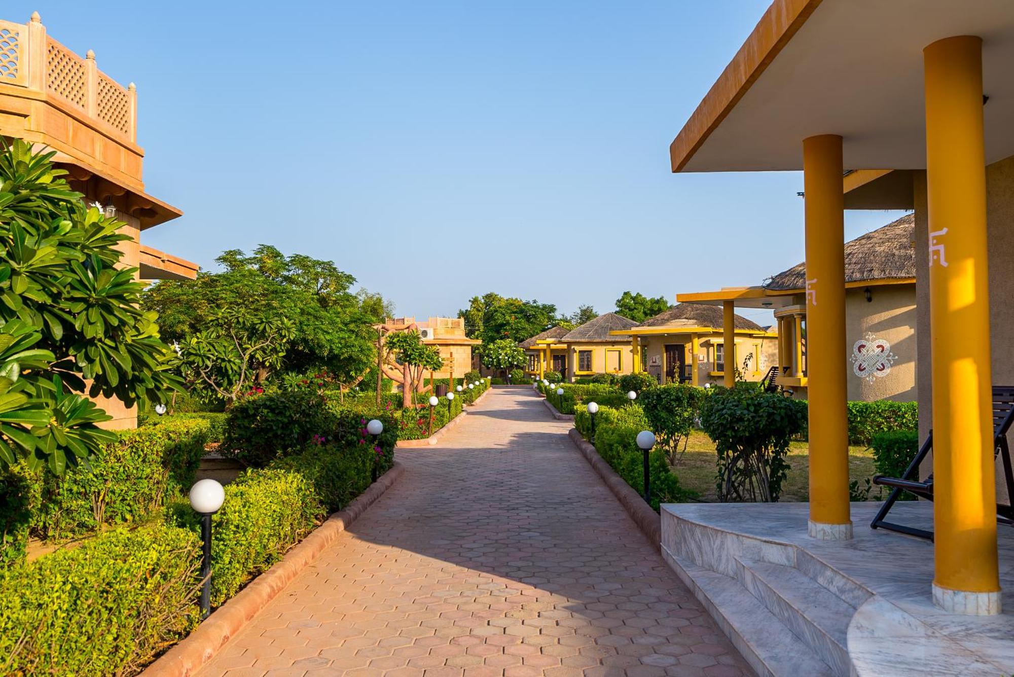 Thar Oasis Resort And Camp Dechu Dış mekan fotoğraf